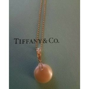 Tiffany & Co. Iridesse Pearl Gold Diamond Necklace